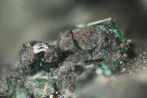 Староваит. Источник: Stephan Wolfsried / mineralienatlas.de